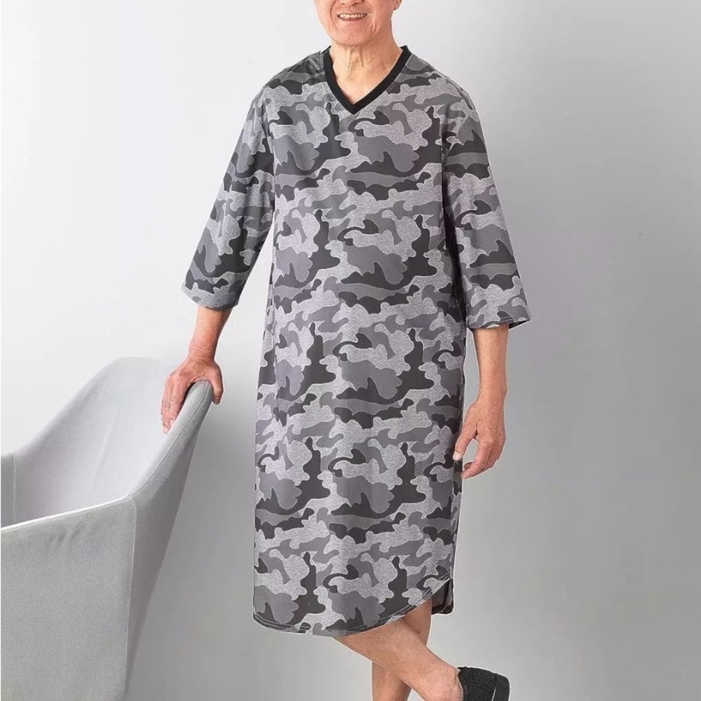 Silvert’s Clothing Mens Open Back Adaptive Hospital Patient Night Gown - Picture 14 of 14